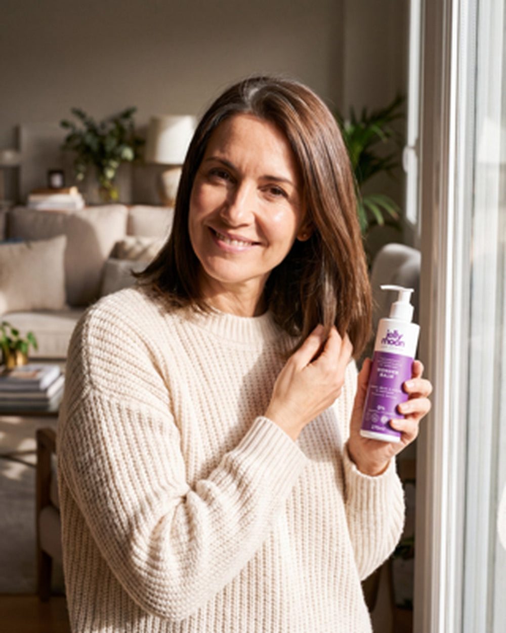 Cómo quitar el frizz del pelo sin apelmazarlo